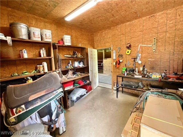 3414 Bugscuffle Rd, Lavaca, AR 72941 - miscellaneous room featuring finished concrete flooring