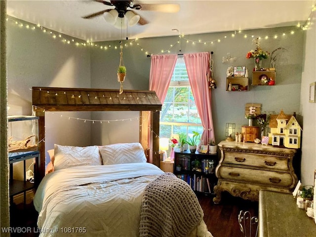 102437 S 4620th Rd, Sallisaw, OK 74955 - bedroom with wood finished floors