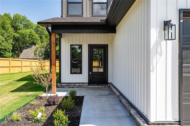 9009 Carson Way, Fort Smith, AR 72908 - entrance to property with a shingled roof