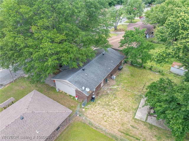 aerial view of property and surrounding area