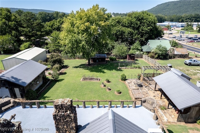 bird's eye view featuring a mountain view