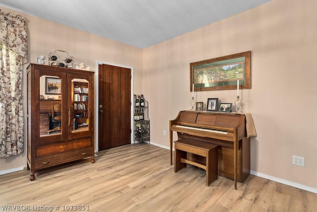 2055 Barber Rd, Booneville, AR 72927 - living area with light wood-type flooring and baseboards