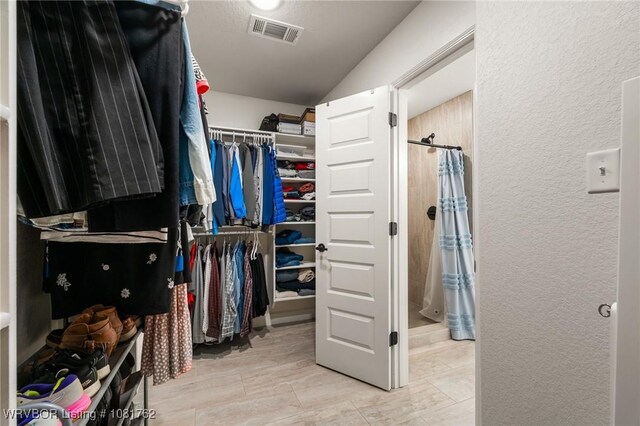 8323 Mclaren Dr, Fort Smith, AR 72916 - view of walk in closet