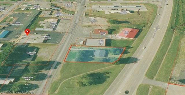 807 S 2nd St, Stilwell, OK 74960 - map / location with property parcel outlined