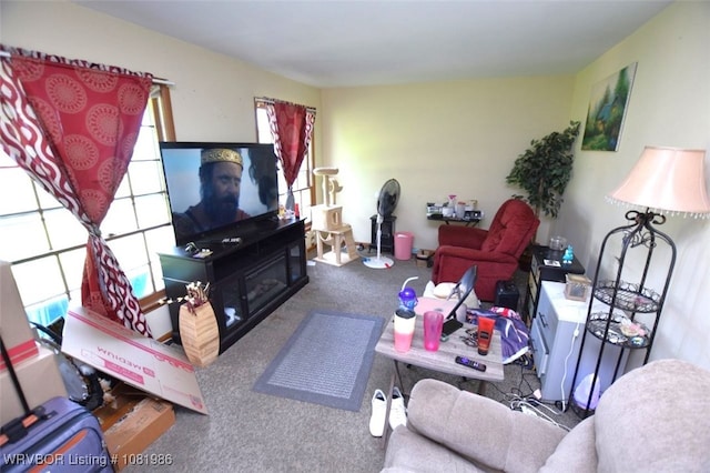 807 S 2nd St, Stilwell, OK 74960 - view of carpeted living room