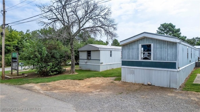 view of side of property