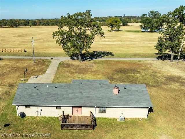 birds eye view of property featuring a rural view