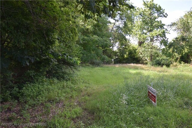 320 E Oak St, Stilwell, OK 74960 - photo 2