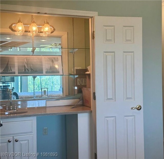 4018 Blue Hole Rd, Rudy, AR 72952 - bar area featuring a sink