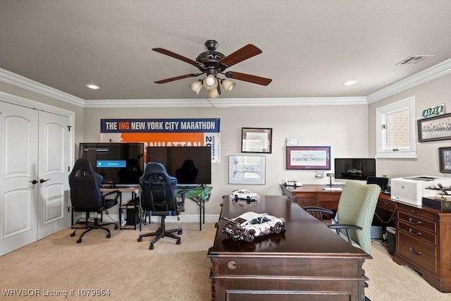 office area featuring light colored carpet, recessed lighting, ornamental molding, visible vents, and ceiling fan
