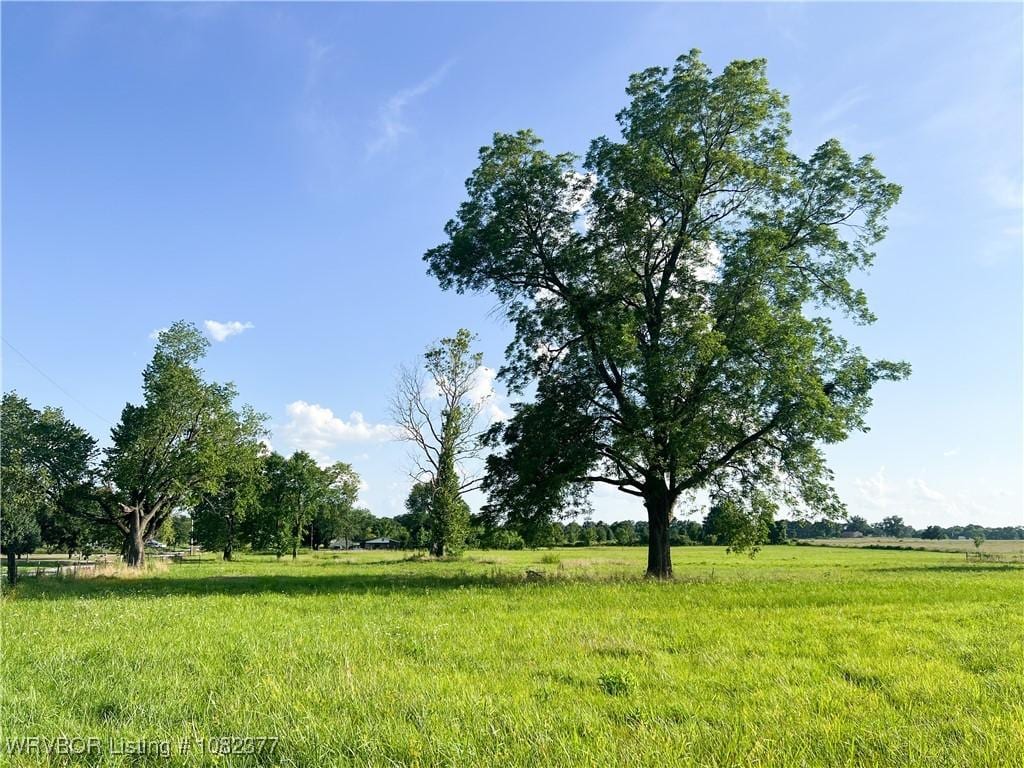 1909 N Davis St, Lavaca, AR 72941