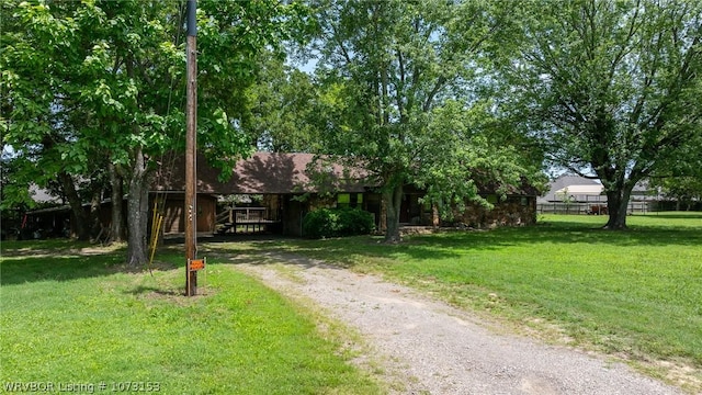 view of front facade with a front yard