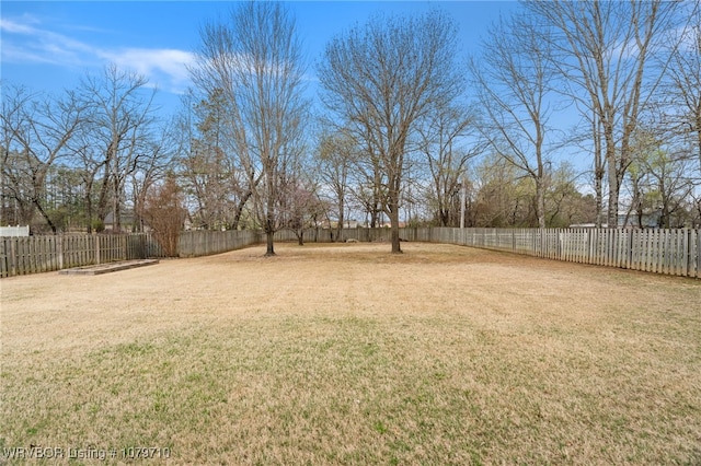 view of yard featuring a fenced backyard