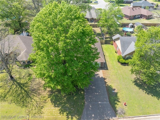 drone / aerial view featuring a residential view