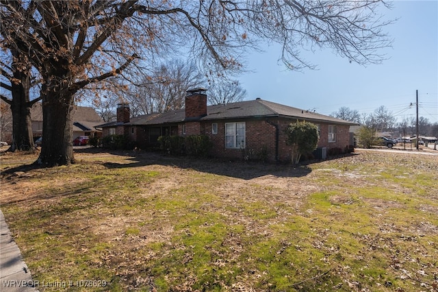 view of side of home