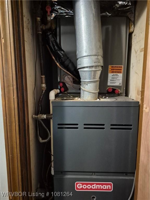 1382 6th St, Waldron, AR 72958 - utilities with heating unit