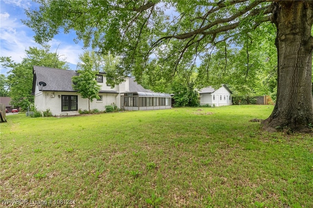 8901 Royal Ridge Dr, Fort Smith, AR 72903 - view of yard with a sunroom