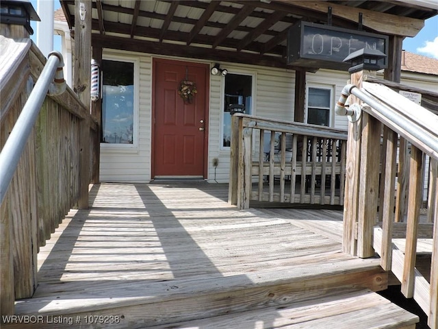 view of entrance to property