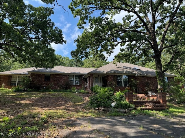 2904 Cedar Valley Dr, Greenwood, AR 72936 - view of front of house featuring brick siding