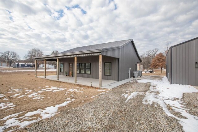 exterior space with a porch