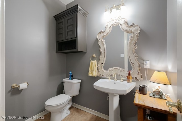 25 Shibley Rd, Van Buren, AR 72956 - bathroom with toilet, baseboards, and tile patterned floors