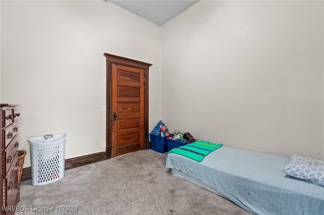 bedroom featuring carpet floors