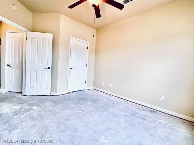 unfurnished bedroom featuring concrete flooring and ceiling fan