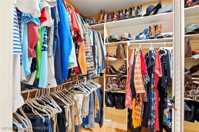 1524 Bunker Hill Ct, Van Buren, AR 72956 - spacious closet featuring wood finished floors