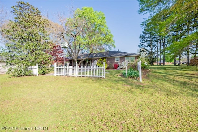 935 Florence Cir, Mulberry, AR 72947 - view of yard