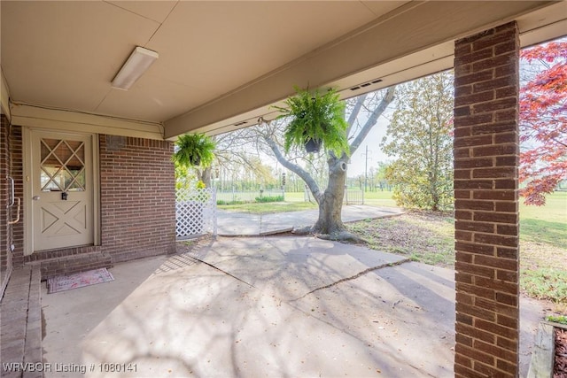 935 Florence Cir, Mulberry, AR 72947 - view of patio