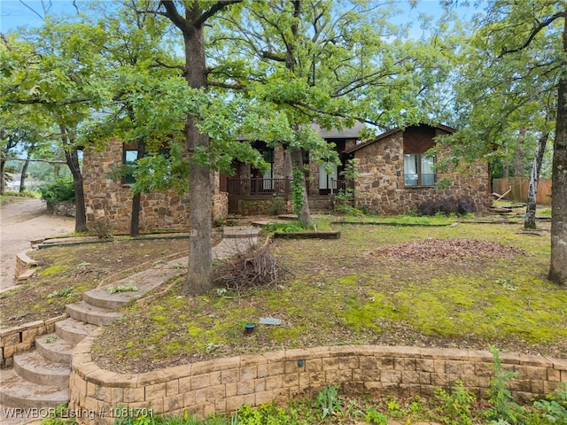 1808 Bramble Brae St, Fort Smith, AR 72908 - view of front facade with stone siding