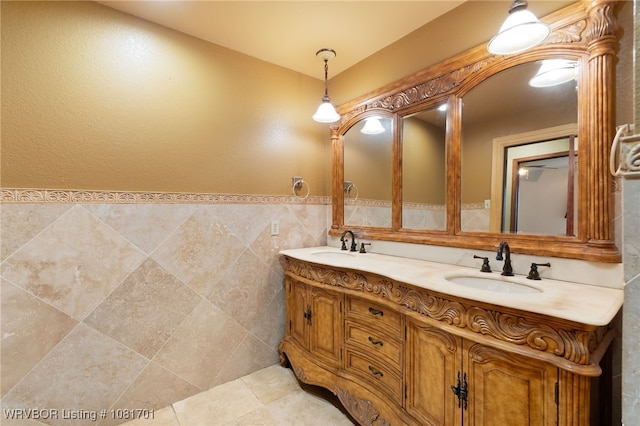 1808 Bramble Brae St, Fort Smith, AR 72908 - full bathroom featuring double vanity and tile walls