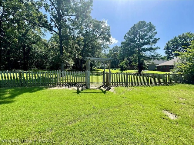 4104 Glen Flora Way, Fort Smith, AR 72908 - view of fenced yard