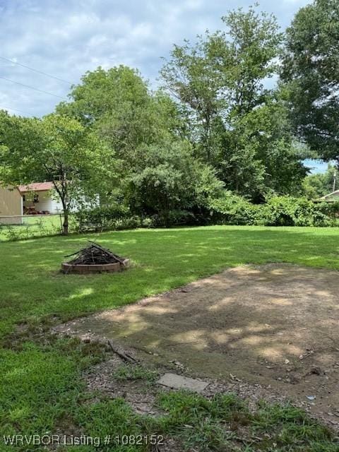 503 E Mayo Dr, Sallisaw, OK 74955 - view of green lawn
