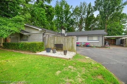 204 Cornell Ave, Fort Smith, AR 72908 - view of front of property featuring asphalt driveway