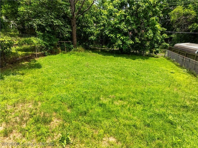 614 12th St, Van Buren, AR 72956 - view of yard