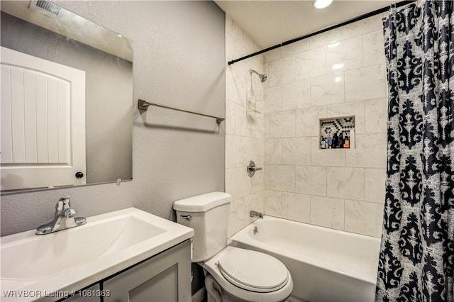 614 12th St, Van Buren, AR 72956 - full bath with toilet, shower / tub combo with curtain, vanity, a textured wall, and recessed lighting