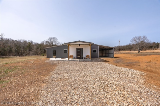 view of front of home with an outbuilding