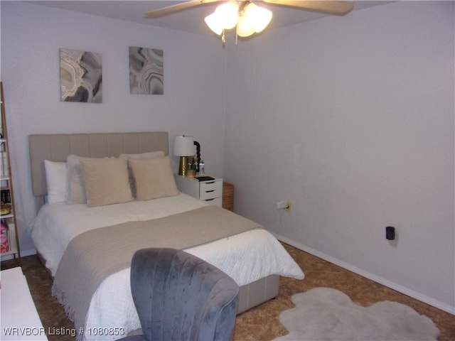 bedroom featuring ceiling fan