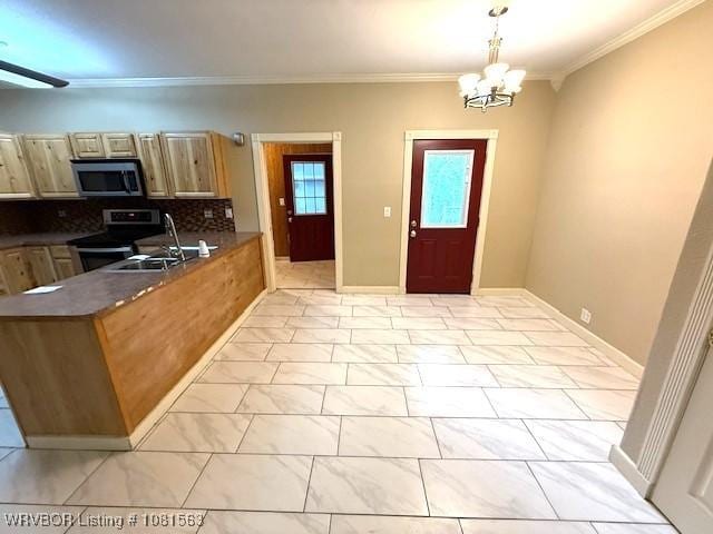 1434 W College St, Ozark, AR 72949 - kitchen featuring stainless steel appliances, a sink, a chandelier, dark countertops, and crown molding