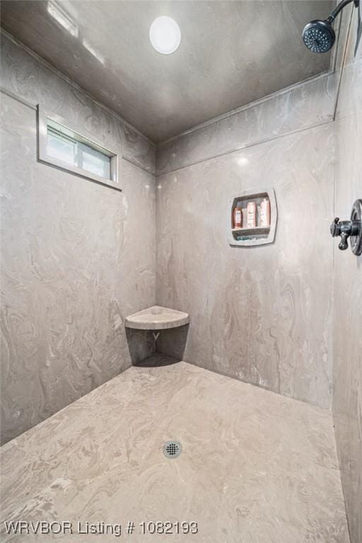 479872 E 1080th Rd, Muldrow, OK 74948 - full bathroom with a shower