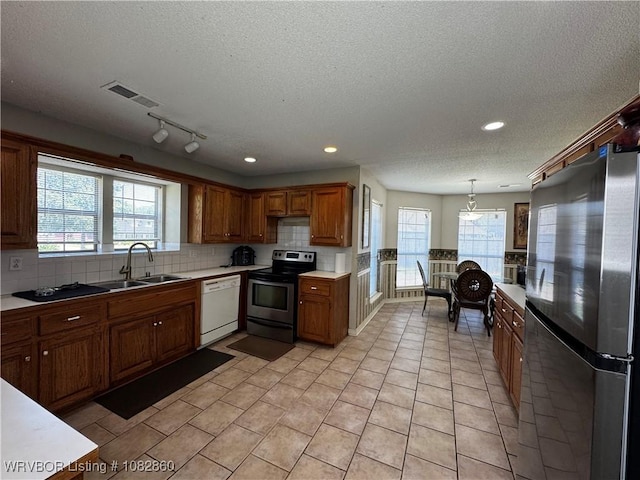 1602 Tiger Lily Ct, Greenwood, AR 72936 - photo 4