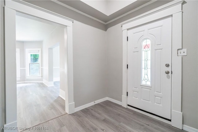 408 Denver St, Greenwood, AR 72936 - entryway featuring wood finished floors and baseboards