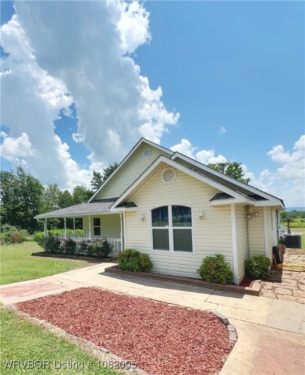17249 Fox Ln, Poteau, OK 74953 - photo 2