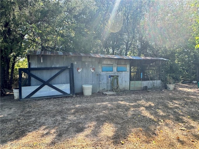 view of outbuilding