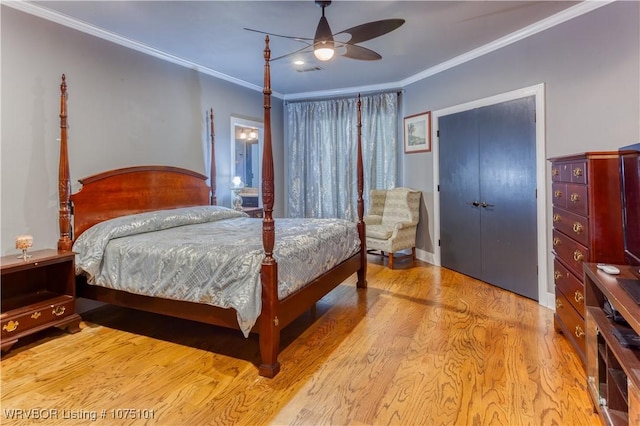 4001 Spring Mountain Rd, Fort Smith, AR 72916 - bedroom with ceiling fan, ornamental molding, and light hardwood / wood-style flooring