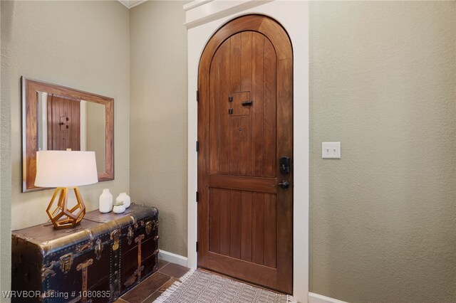 8205 Cisterna Way, Fort Smith, AR 72916 - tiled entrance foyer with a textured wall and baseboards