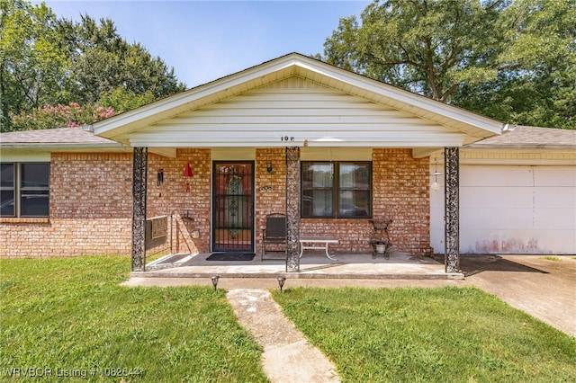 107 S Circle A Cir, Roland, OK 74954 - photo 1