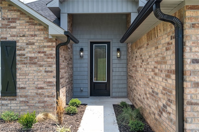 view of property entrance