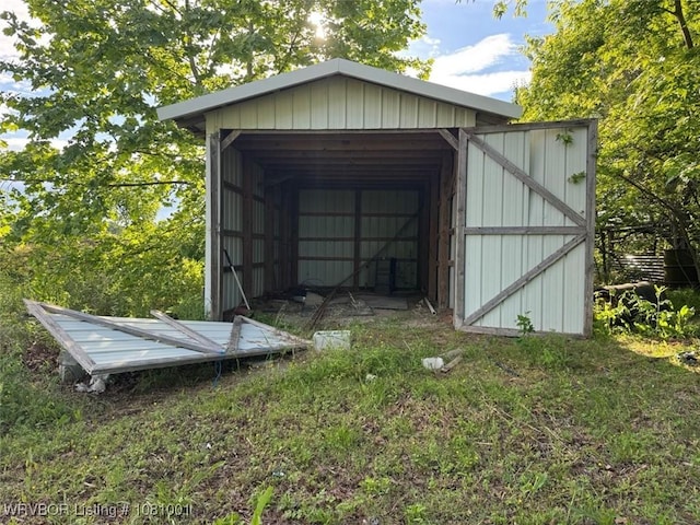 464085 E 1020th Rd, Sallisaw, OK 74955 - view of pole building featuring a detached carport